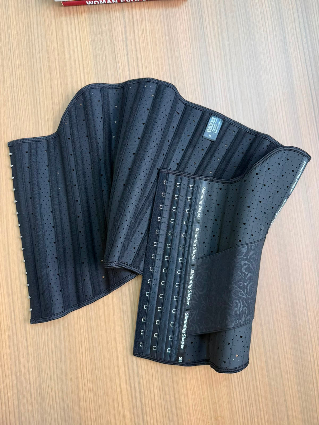Breathable latex  waist Trainer