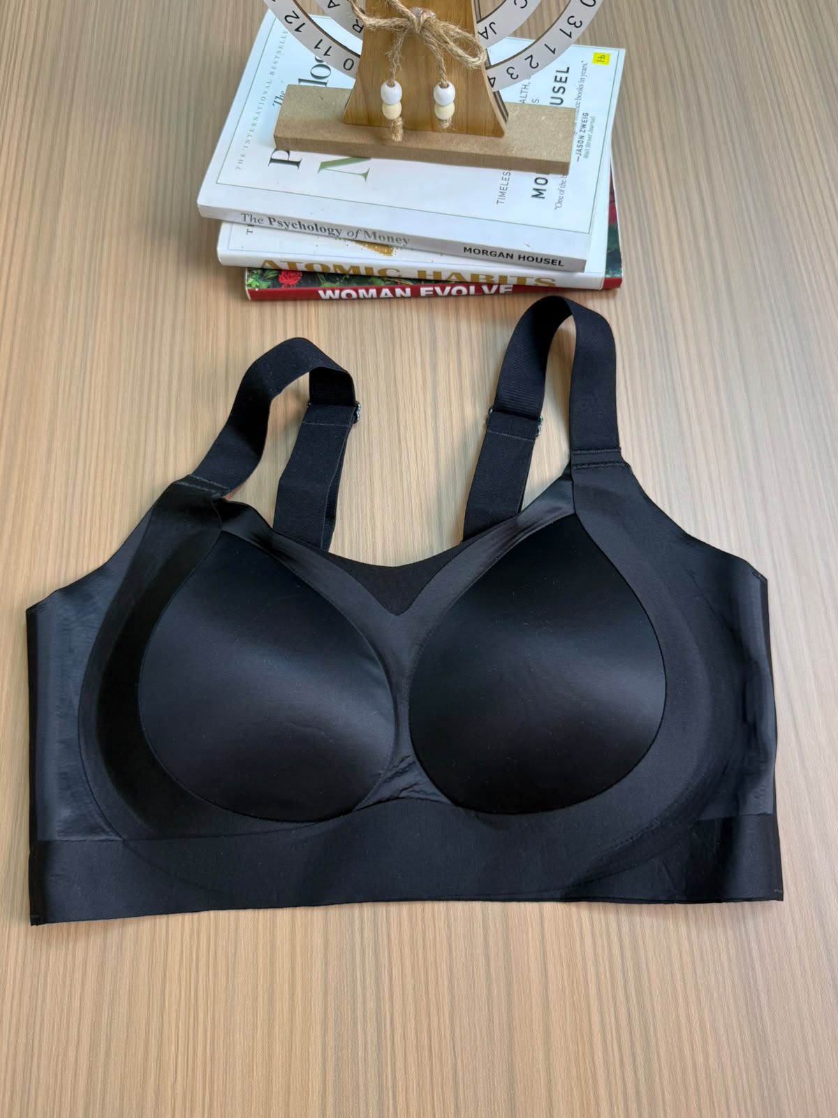 Elegant  Seamless Bras (A Set Of 3)
