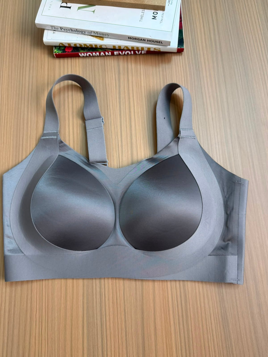 Elegant  Seamless Bras (A Set Of 3)