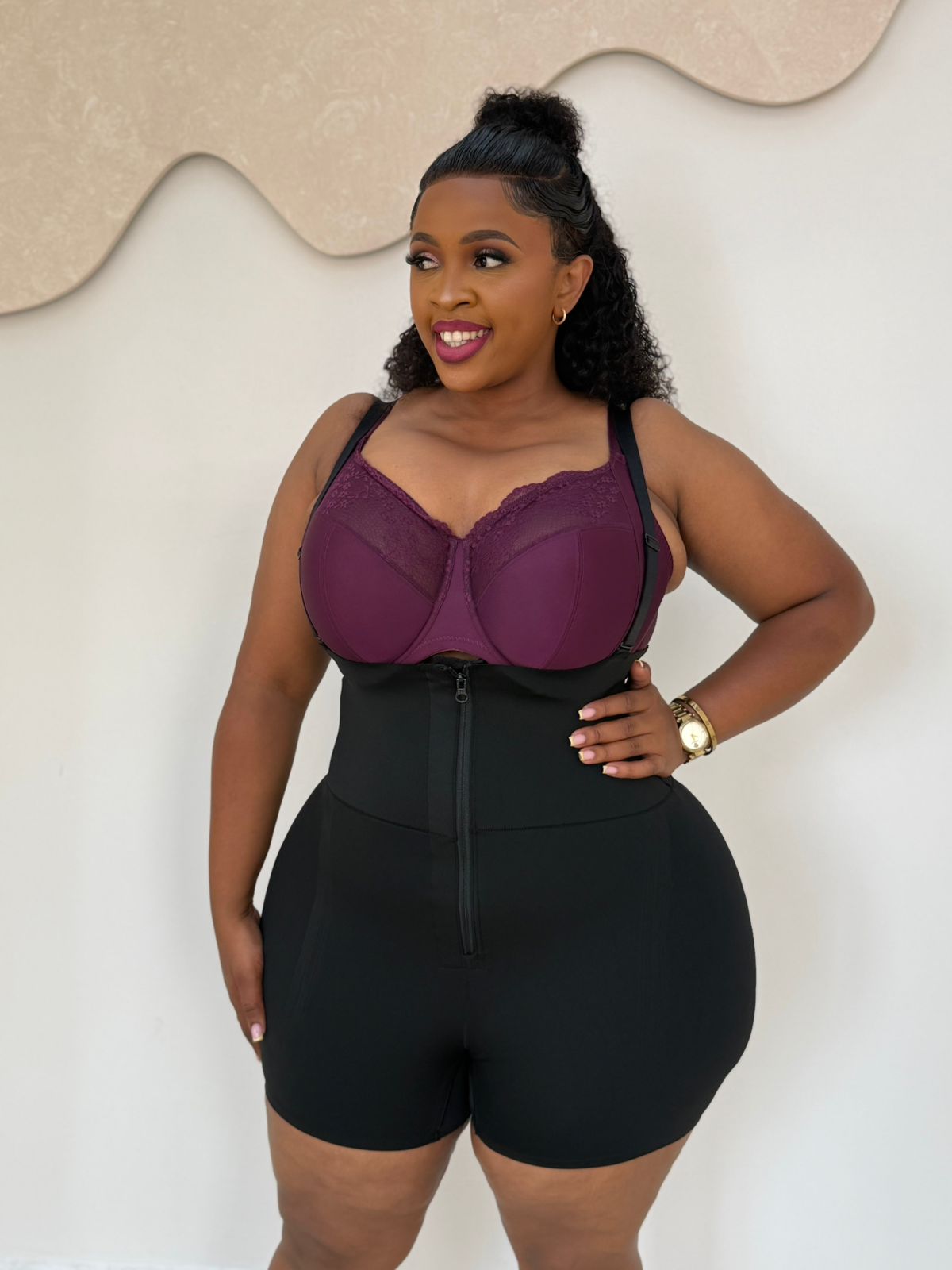 Highwaist seamless zipper hips and Thighs enhancer