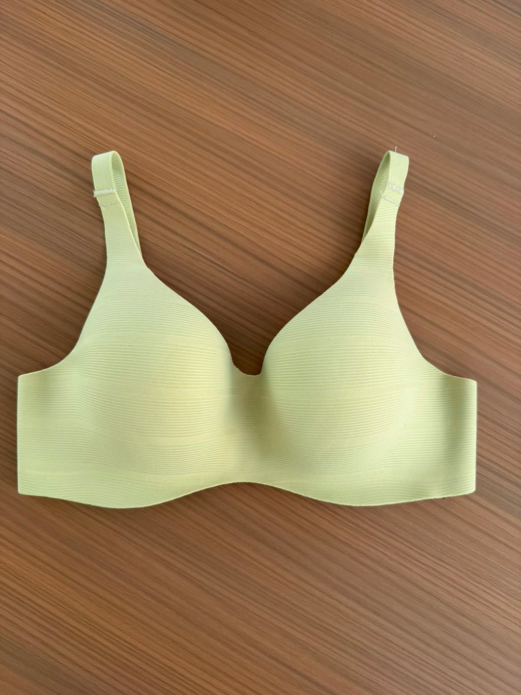 Elegant Seamless Bra ( A Set of 3 Pieces)