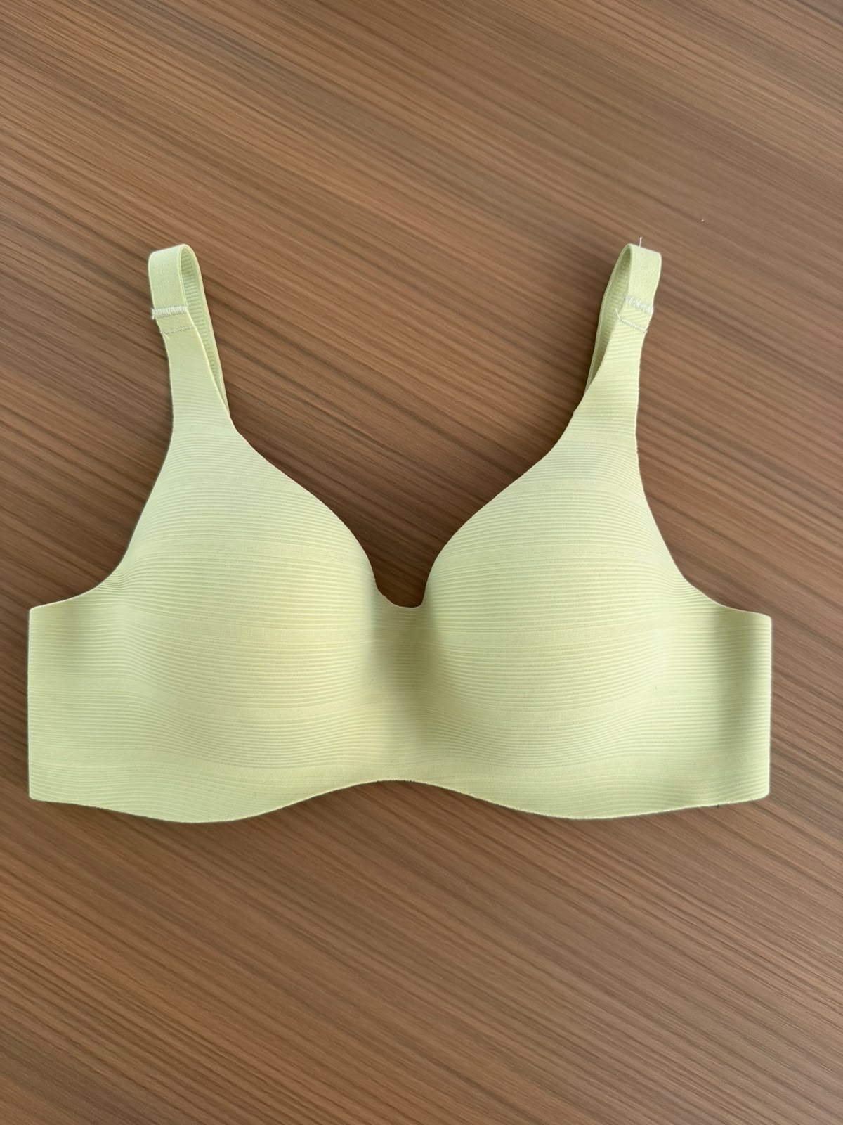 Elegant Seamless Bra ( A Set of 3 Pieces)