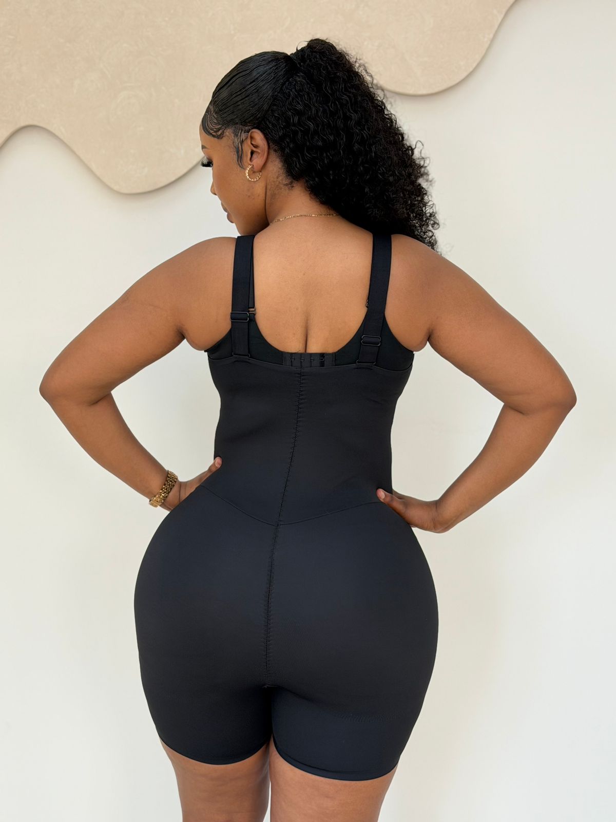 Seamless Full body hips and bum enhancer