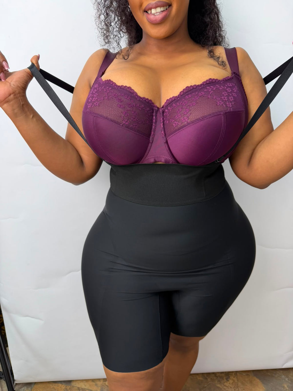 Seamless highwaist hips and thighs enhancer