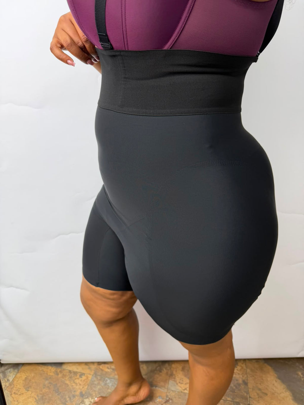 Seamless highwaist hips and thighs enhancer