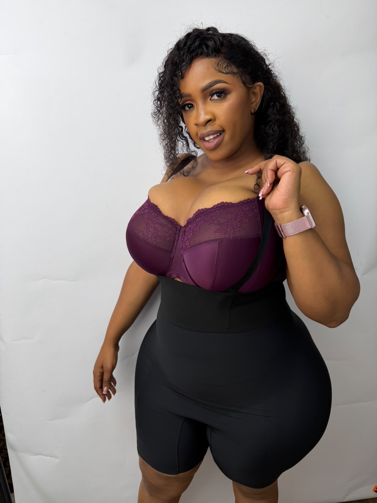 Seamless highwaist hips and thighs enhancer
