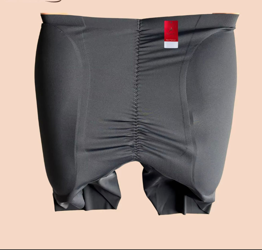 Seamless hip dips shorts  Non removable padding