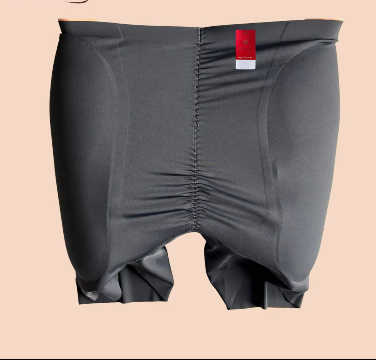Seamless hip dips shorts  Non removable padding