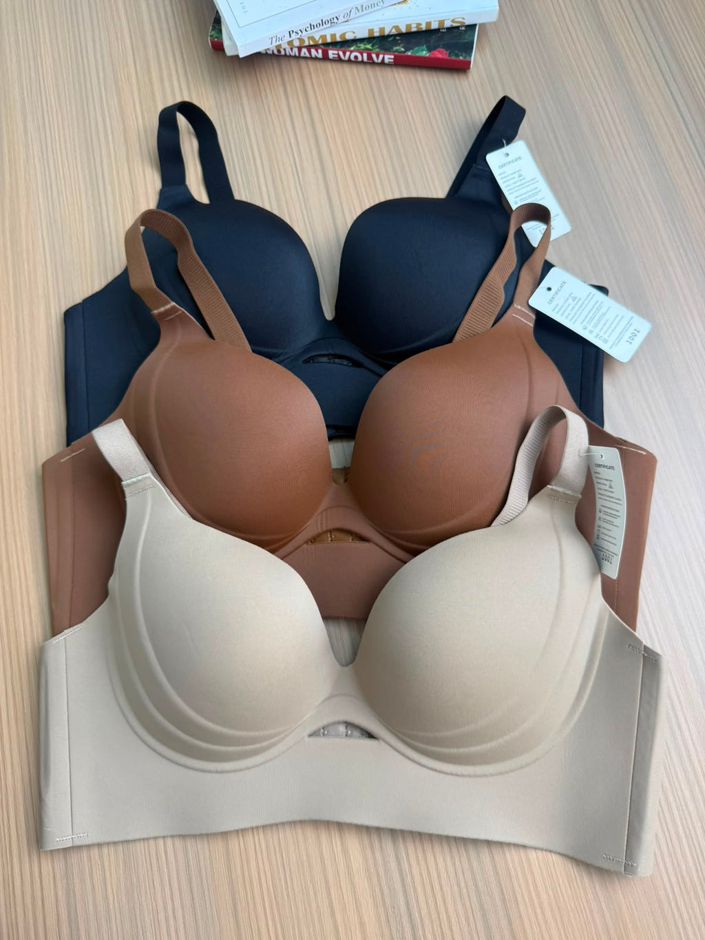 Elegant Fancy Seamless Bras (A Set of 3 Pieces)