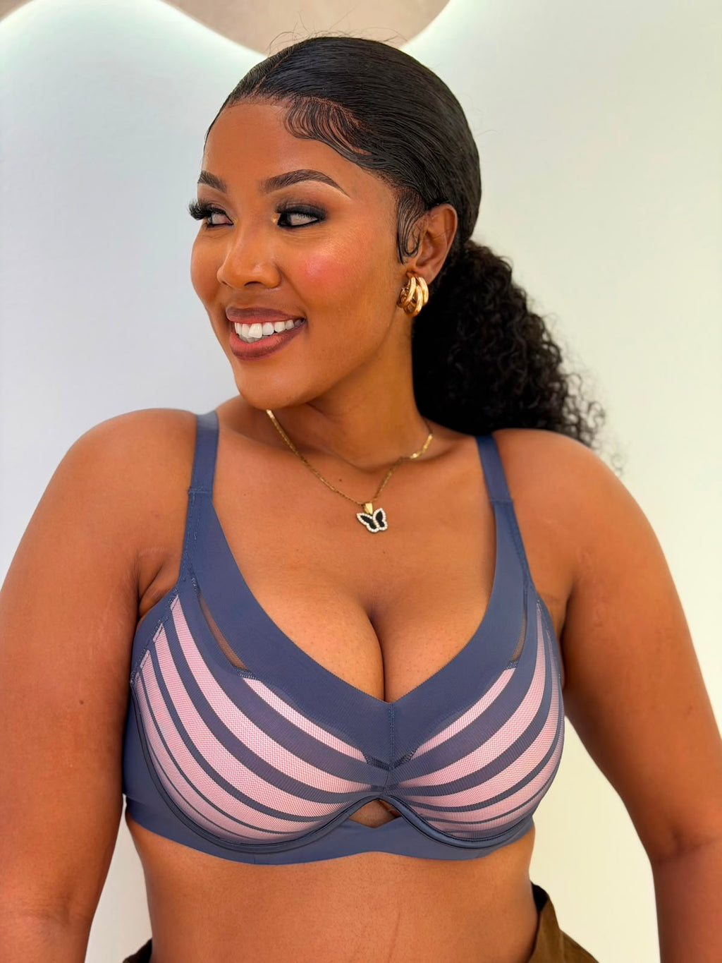 Striped Quality Plunged  Bra