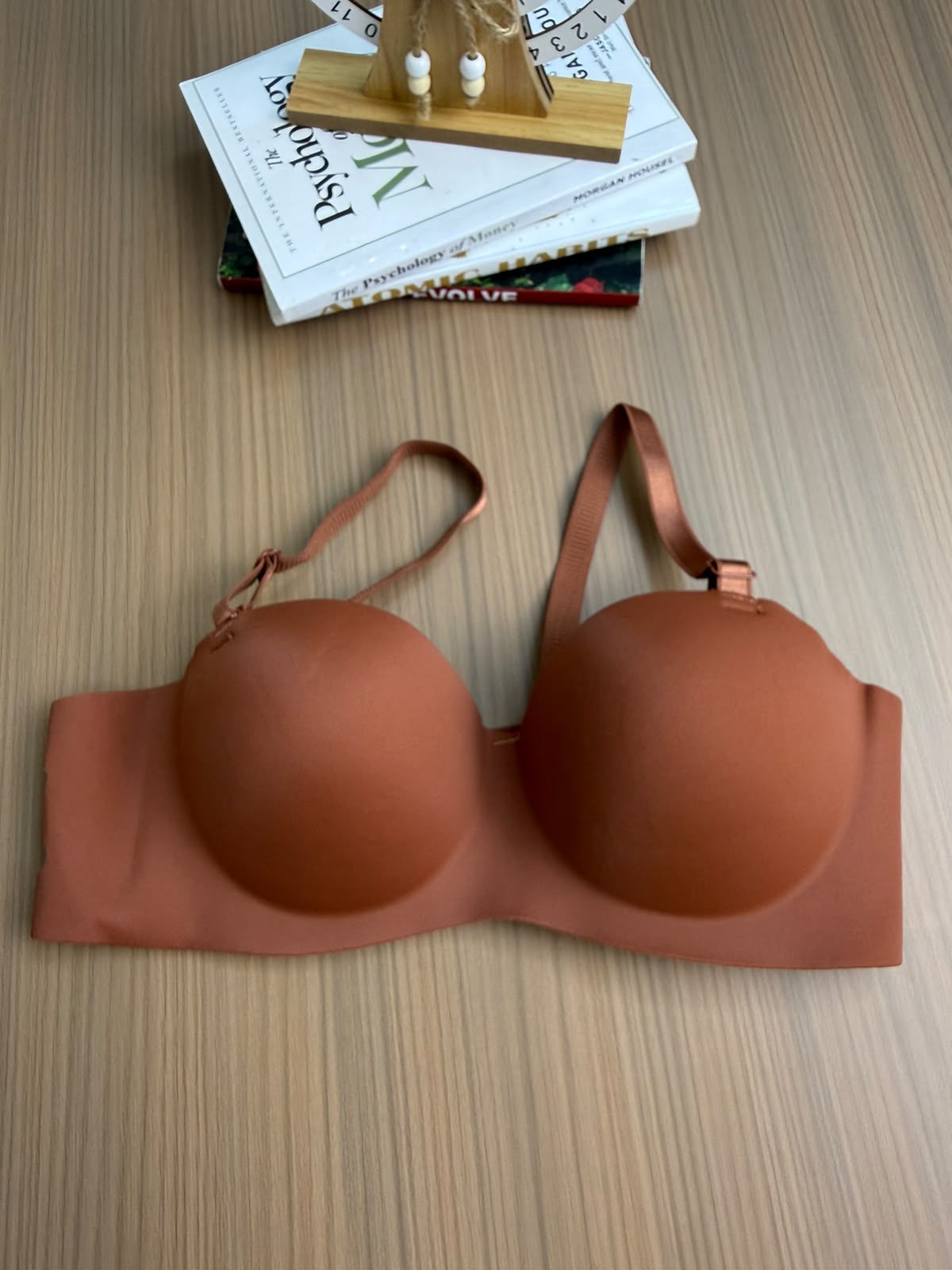 Colourful Elegant Seamless Bras (A Set Of 3 Pieces)