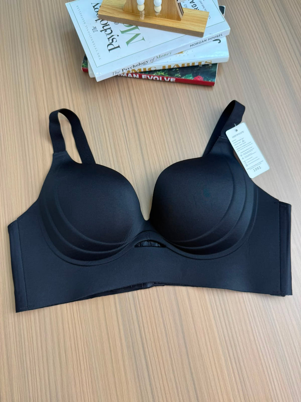 Elegant Fancy Seamless Bras (A Set of 3 Pieces)
