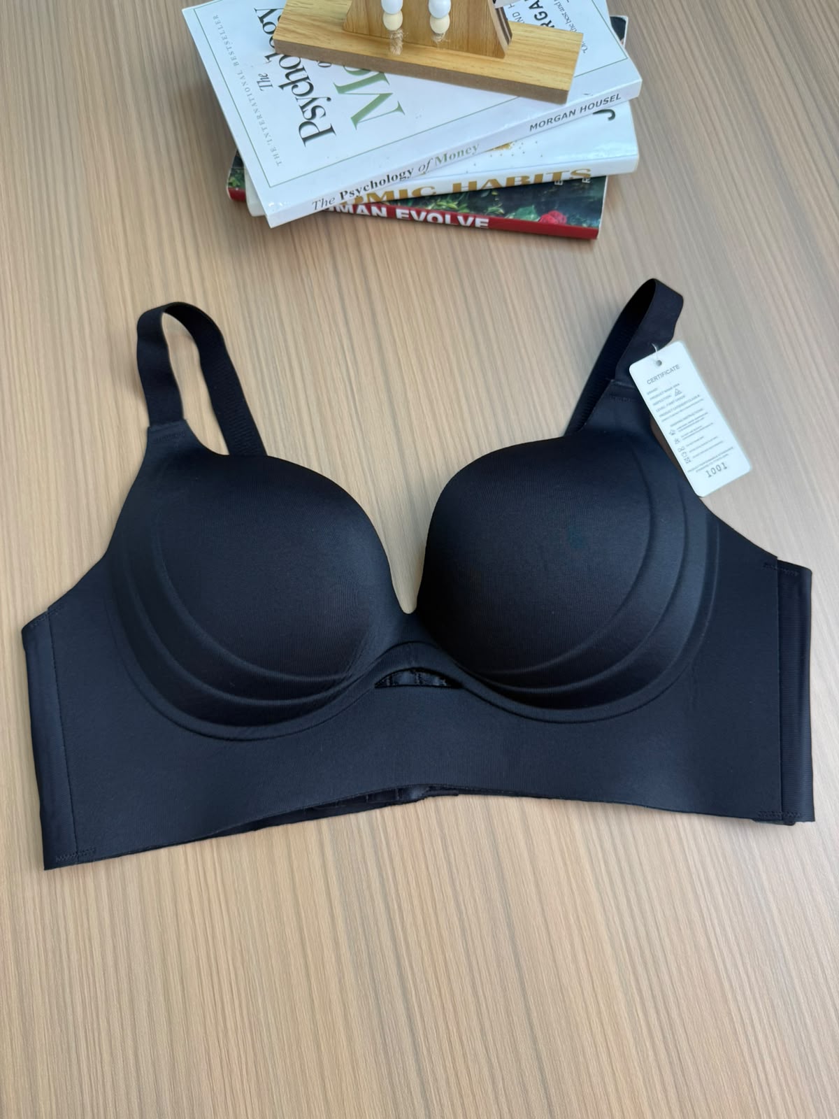 Elegant Fancy Seamless Bras (A Set of 3 Pieces)
