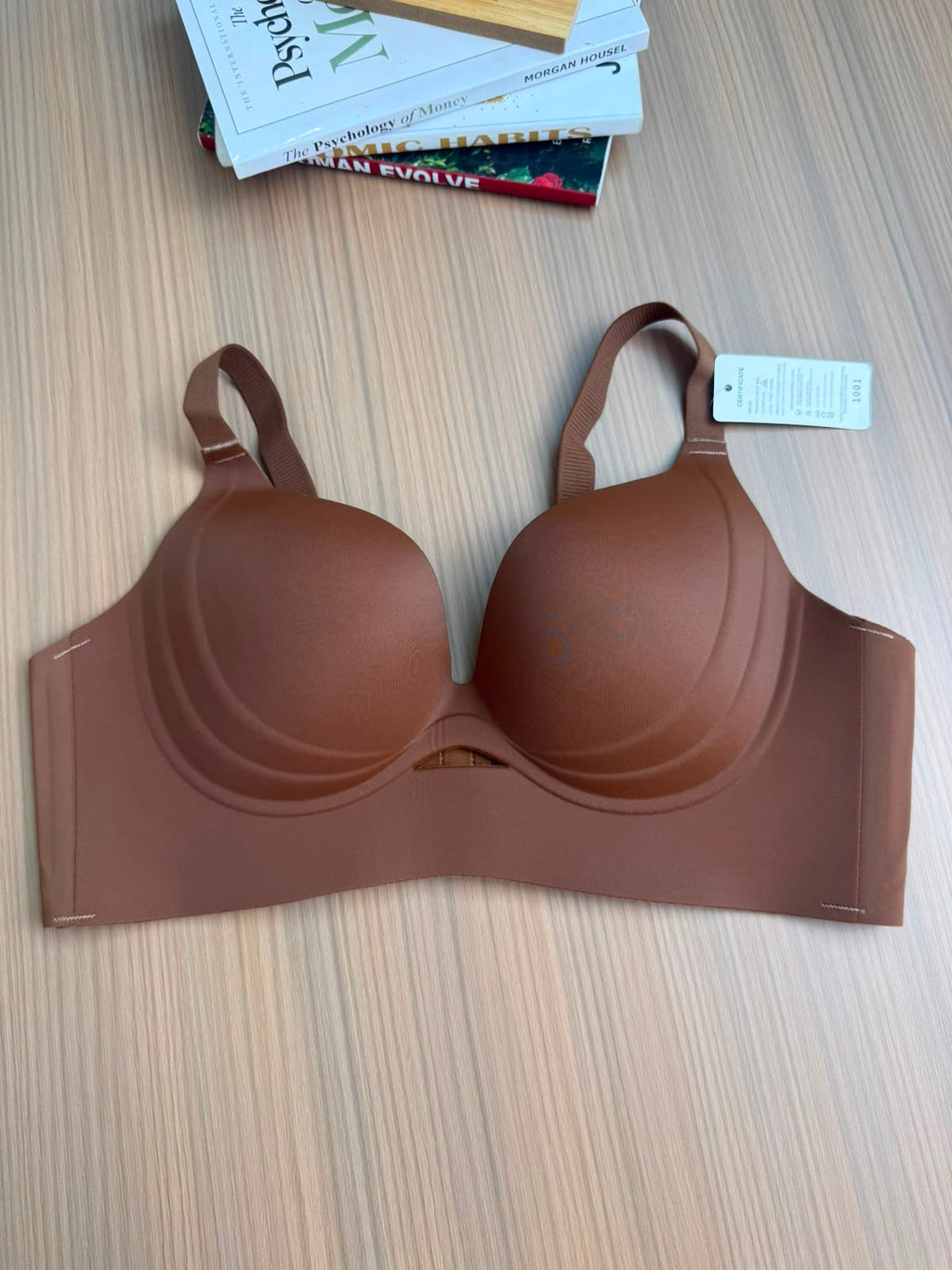 Elegant Fancy Seamless Bras (A Set of 3 Pieces)